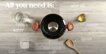 "Minestrone" - Soupe de légumes traditionelle, aux légumes, légumes secs et tubettini (type de pâtes italiennes)